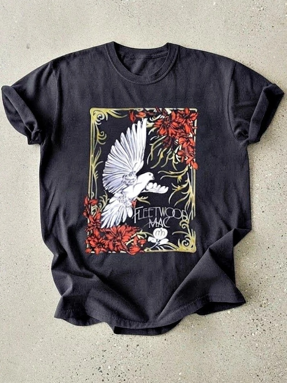 Fleetwood Mac White Dove Red Floral Black Gildan T-Shirt